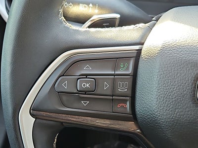 2023 Jeep Grand Cherokee L Laredo 4x4