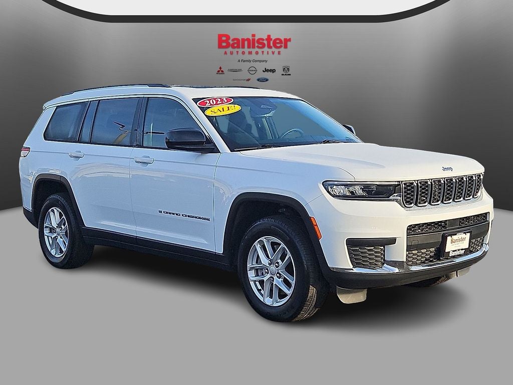 2023 Jeep Grand Cherokee L Laredo 4x4