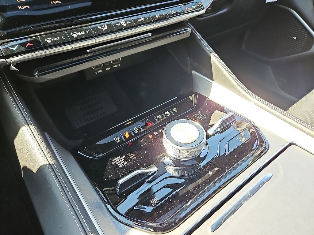 2026 Jeep Grand Wagoneer GRAND WAGONEER UPLAND 4X4