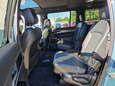 2026 Jeep Grand Wagoneer GRAND WAGONEER UPLAND 4X4
