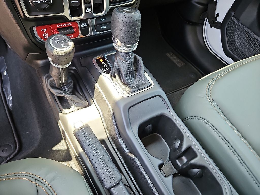 2026 Jeep Gladiator GLADIATOR MOJAVE X 4X4