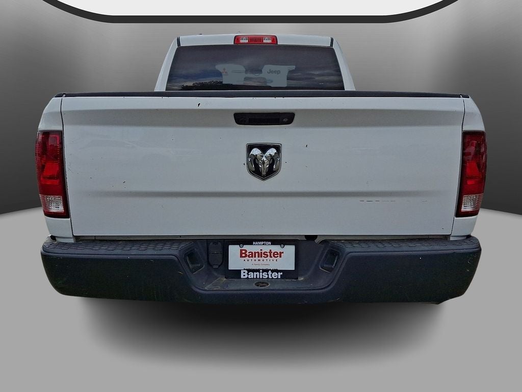 2021 RAM 1500 Classic Tradesman Quad Cab 4x2 6'4' Box