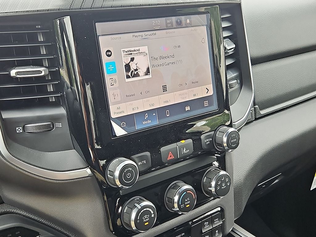 2025 RAM Ram 1500 RAM 1500 BIG HORN QUAD CAB 4X4 6'4' BOX