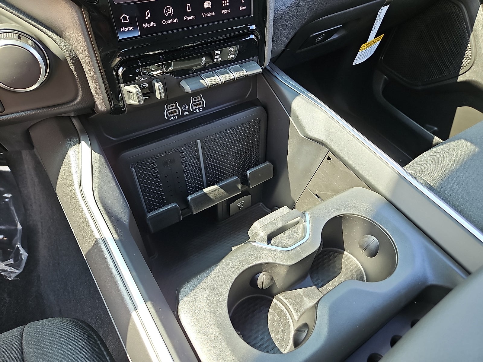 2027 RAM Ram 1500 RAM 1500 BIG HORN CREW CAB 4X4 5'7' BOX