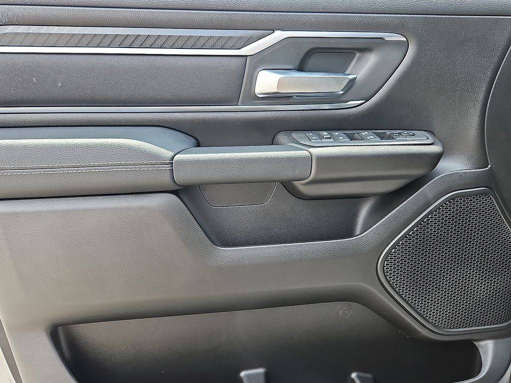 2025 RAM Ram 1500 RAM 1500 BIG HORN CREW CAB 4X4 5'7' BOX