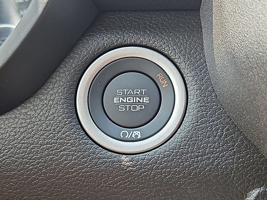 2025 RAM Ram 1500 RAM 1500 WARLOCK CREW CAB 4X4 5'7' BOX