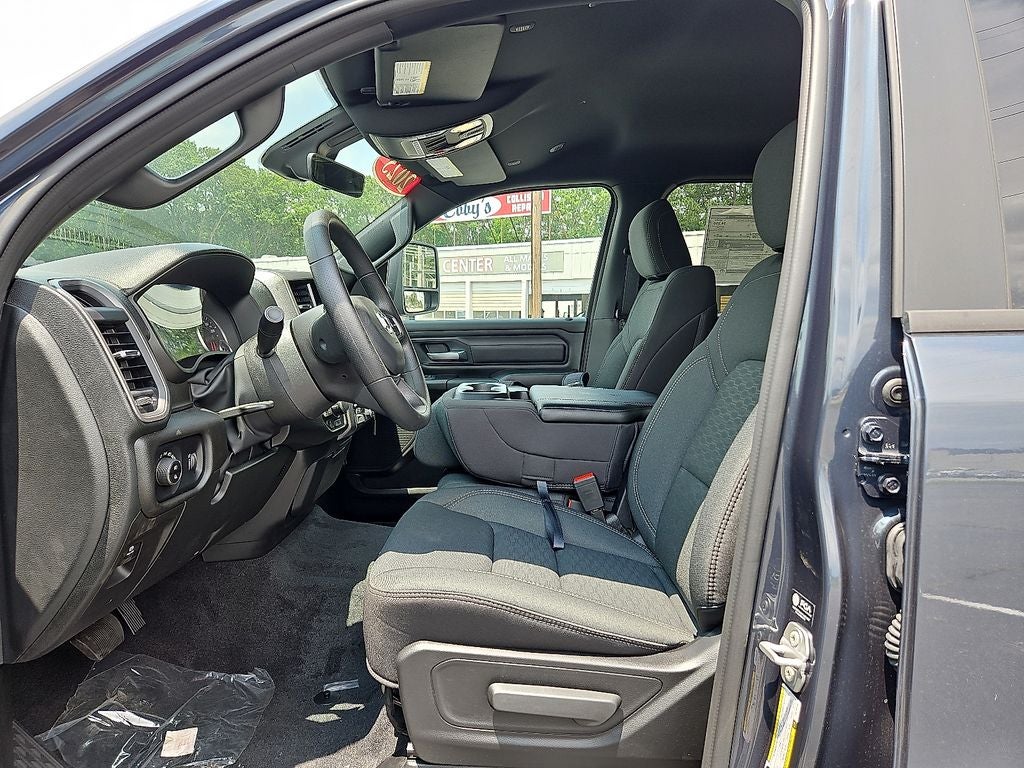 2025 RAM Ram 1500 RAM 1500 WARLOCK CREW CAB 4X4 5'7' BOX