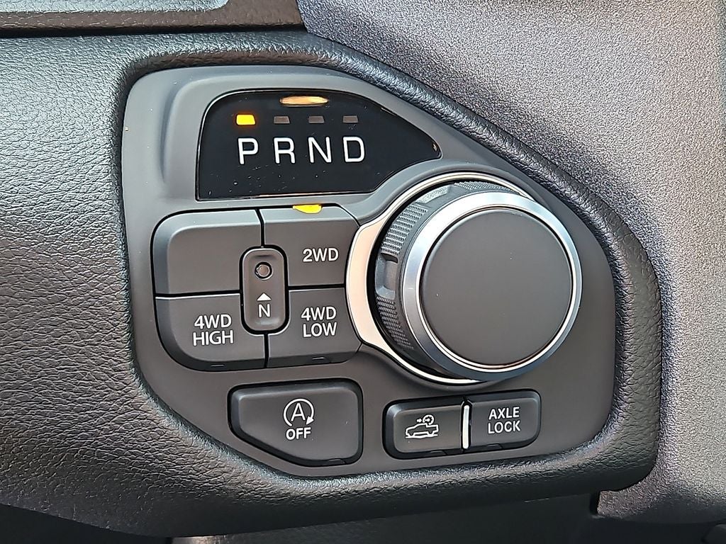 2026 RAM Ram 1500 RAM 1500 WARLOCK CREW CAB 4X4 5'7' BOX