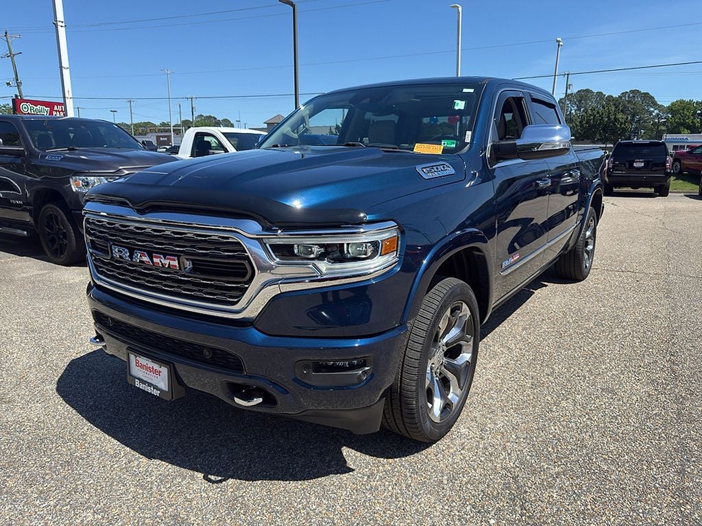 2022 RAM 1500 Limited Crew Cab 4x4 5'7' Box