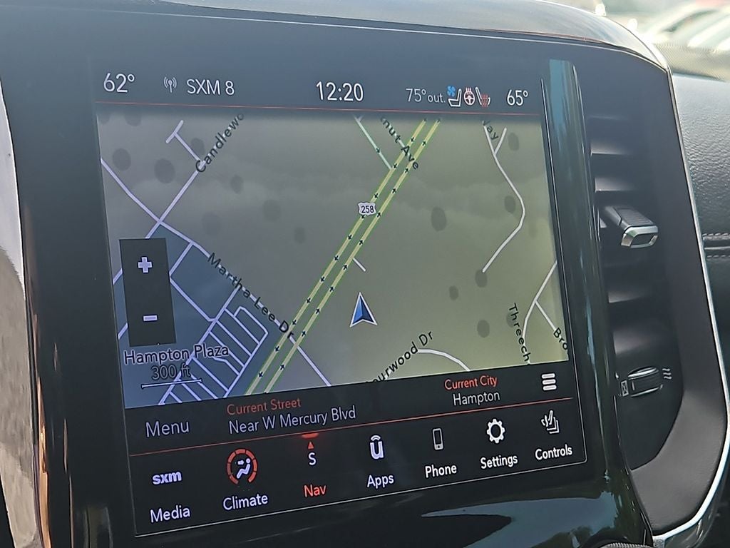 2020 RAM 1500 Laramie Crew Cab 4x4 5'7' Box