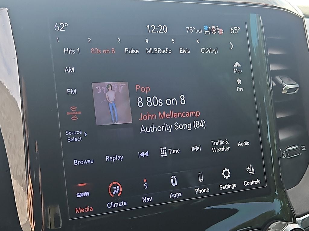 2020 RAM 1500 Laramie Crew Cab 4x4 5'7' Box