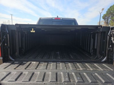 2020 RAM 1500 Laramie Crew Cab 4x4 5'7' Box