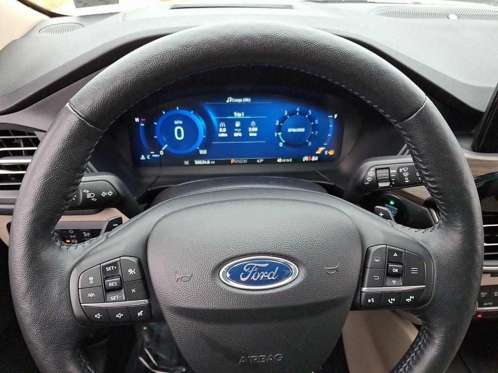 2020 Ford Escape Titanium