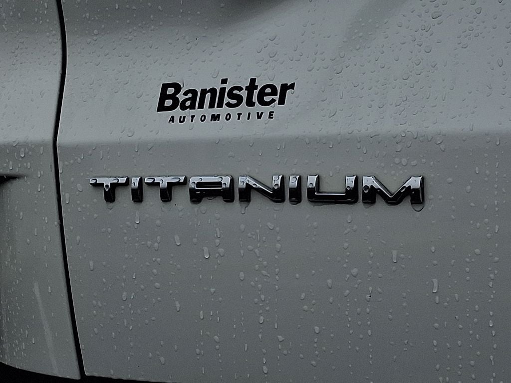 2020 Ford Escape Titanium