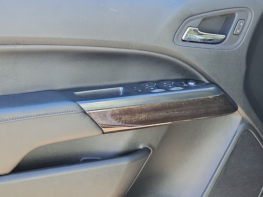 2022 GMC Canyon 4WD Crew Cab Short Box Elevation