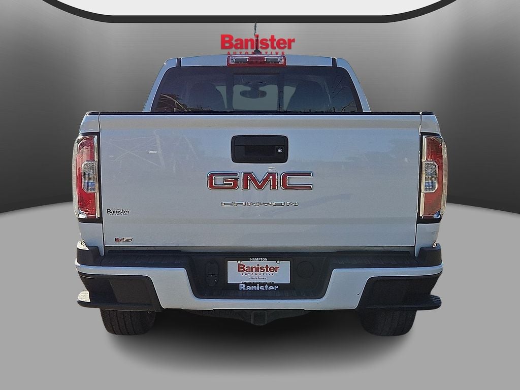 2022 GMC Canyon 4WD Crew Cab Short Box Elevation