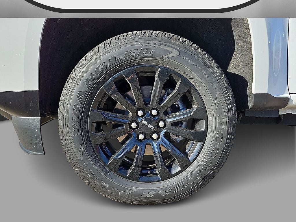 2022 GMC Canyon 4WD Crew Cab Short Box Elevation