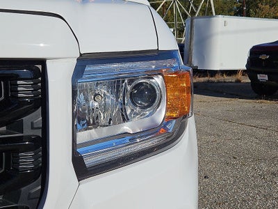 2022 GMC Canyon 4WD Crew Cab Short Box Elevation