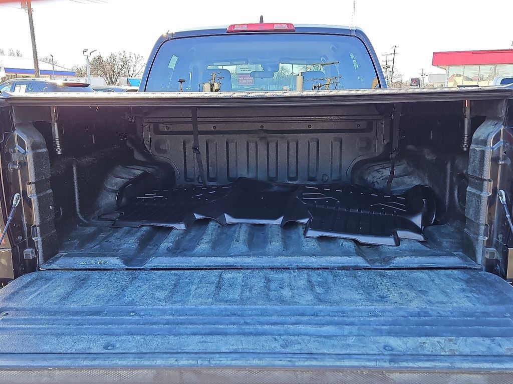 2022 Nissan Frontier Crew Cab S 4x2