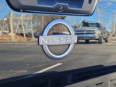 2022 Nissan Frontier Crew Cab S 4x2