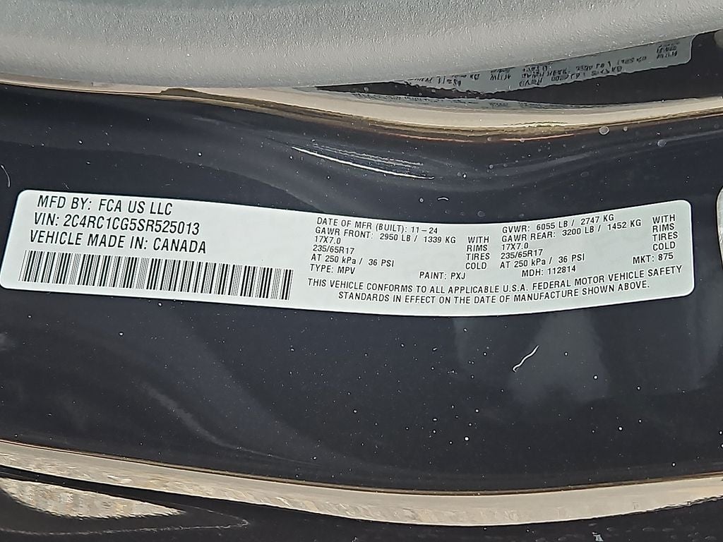 2025 Chrysler Voyager VOYAGER LX