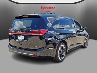 2027 Chrysler Pacifica PACIFICA LIMITED