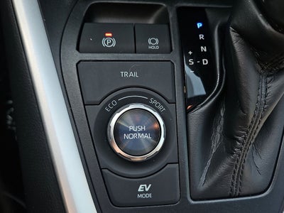 2020 Toyota RAV4 Hybrid XSE