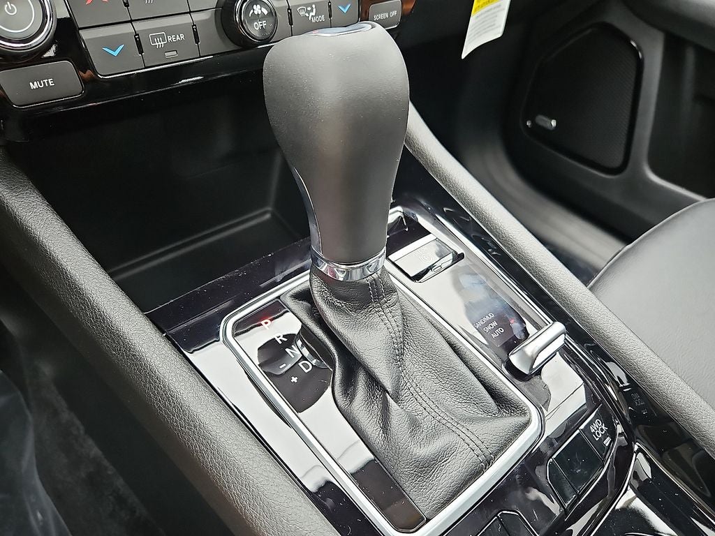 2025 Jeep Compass COMPASS LIMITED 4X4