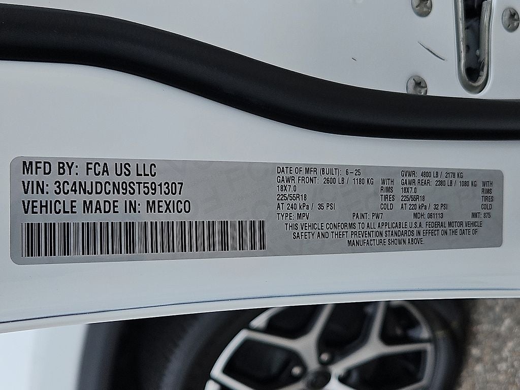 2025 Jeep Compass COMPASS LIMITED 4X4