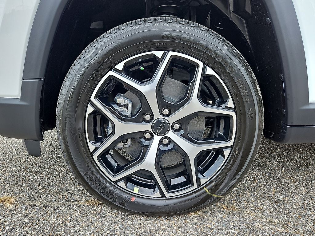 2025 Jeep Compass COMPASS LIMITED 4X4