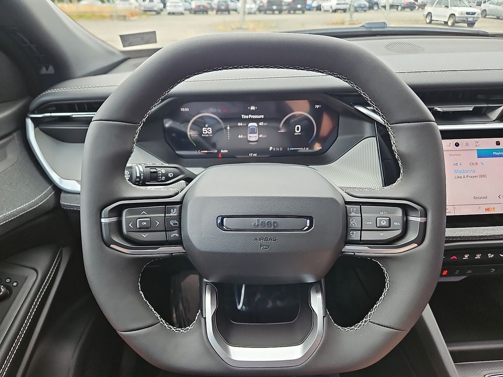 2026 Jeep Cherokee CHEROKEE LAREDO 4X4