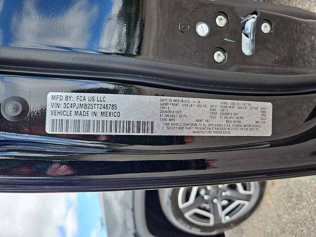 2026 Jeep Cherokee CHEROKEE LAREDO 4X4