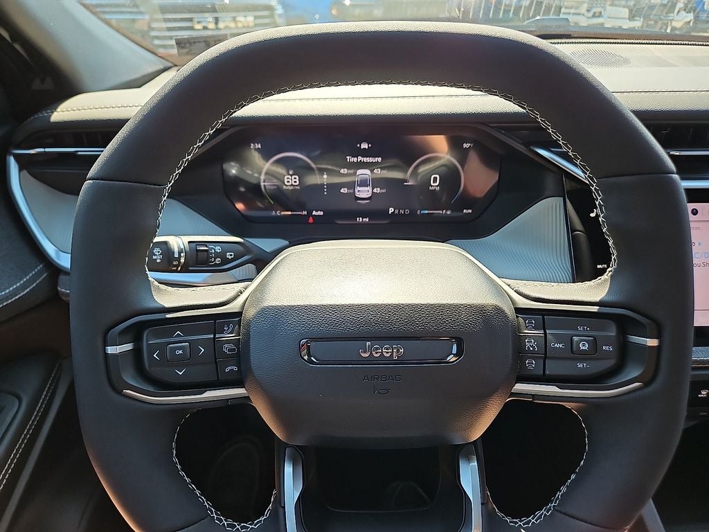 2026 Jeep Cherokee CHEROKEE LAREDO 4X4