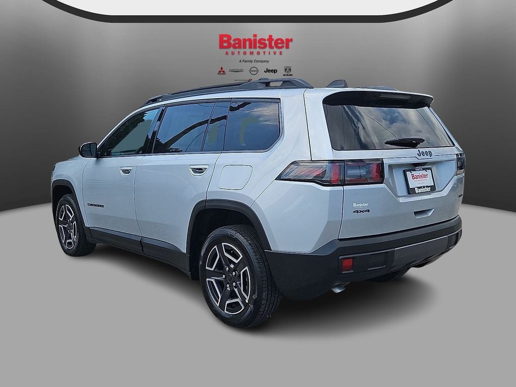 2026 Jeep Cherokee CHEROKEE LAREDO 4X4