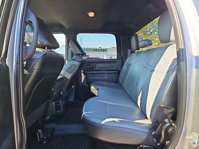 2022 RAM 2500 Tradesman Crew Cab 4x2 8' Box