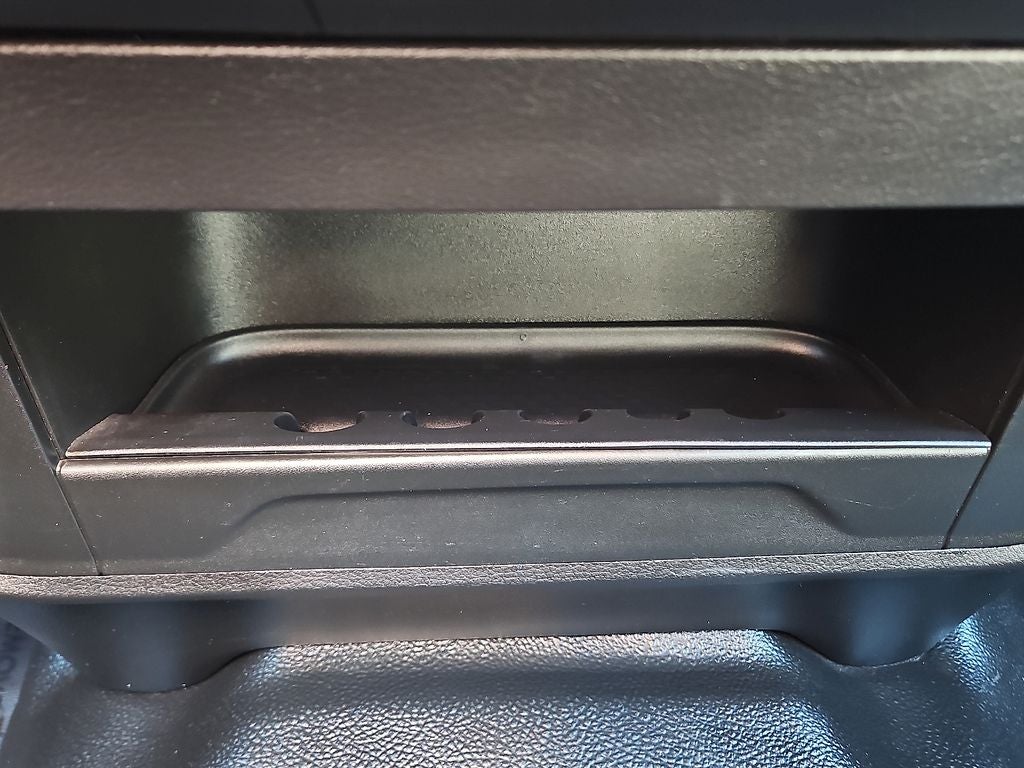 2022 RAM 2500 Tradesman Crew Cab 4x2 8' Box