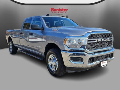 2022 RAM 2500 Tradesman Crew Cab 4x2 8' Box