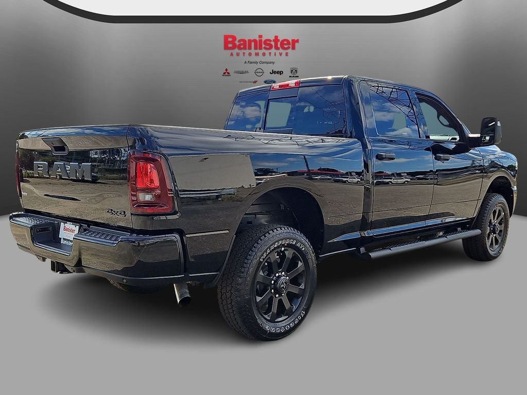 2026 RAM Ram 2500 RAM 2500 BLACK EXPRESS CREW CAB 4X4 6'4' BOX