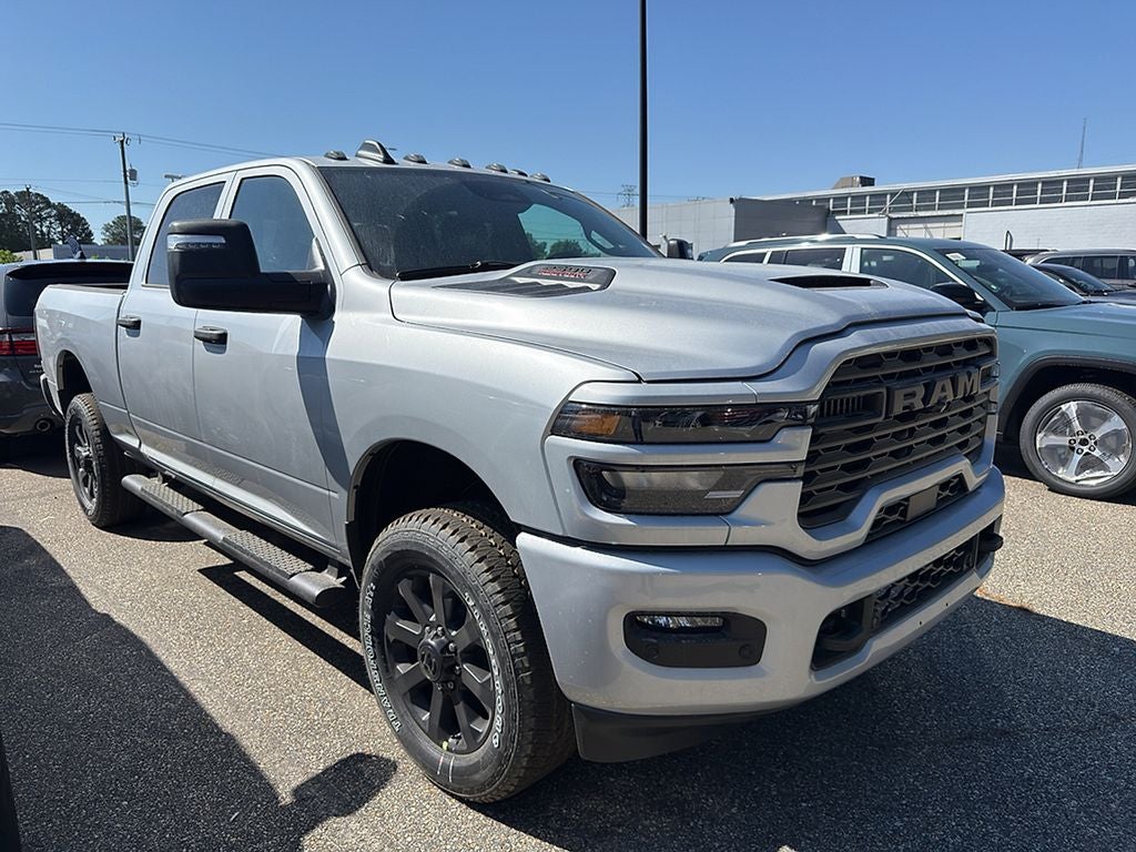 2026 RAM Ram 2500 RAM 2500 BLACK EXPRESS CREW CAB 4X4 6'4' BOX