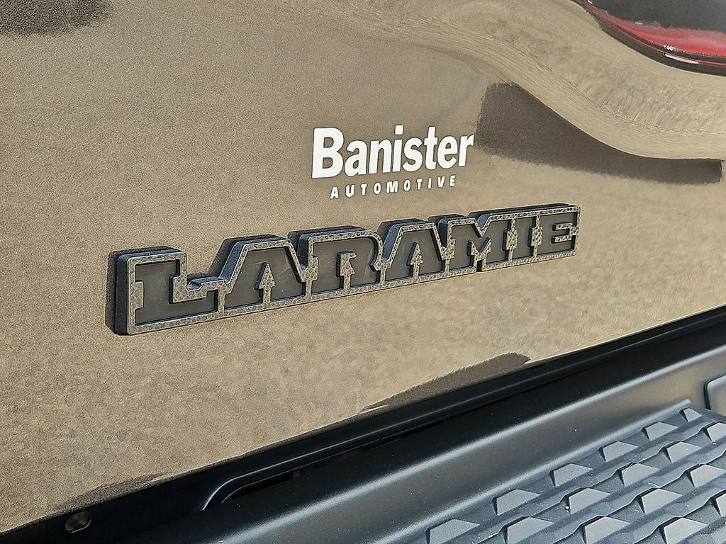 2023 RAM 2500 Laramie Crew Cab 4x4 6'4' Box