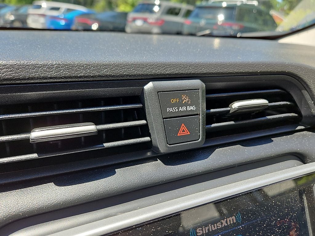 2020 Nissan Versa SR Xtronic CVT