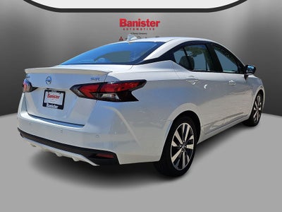 2020 Nissan Versa SR Xtronic CVT