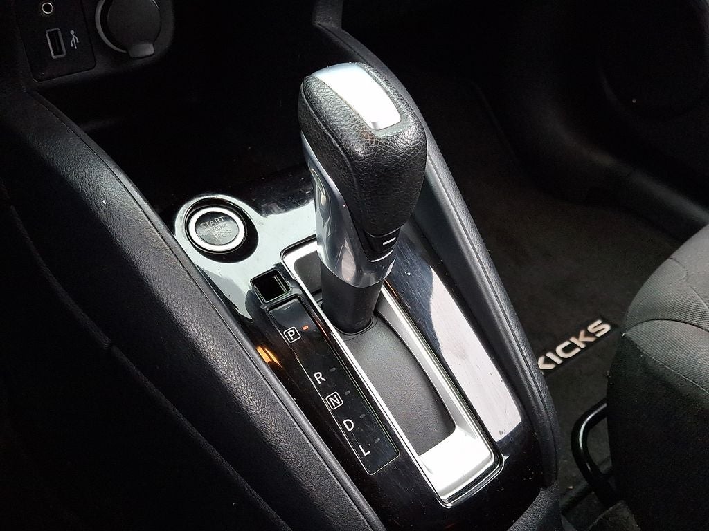 2020 Nissan Kicks S Xtronic CVT