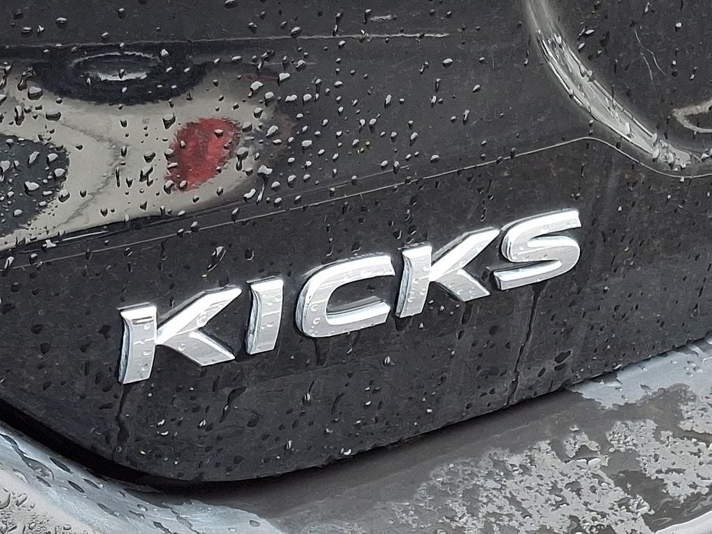 2020 Nissan Kicks S Xtronic CVT