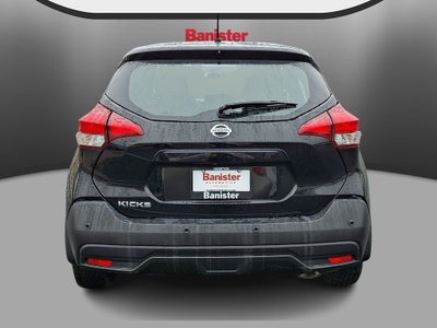 2020 Nissan Kicks S Xtronic CVT