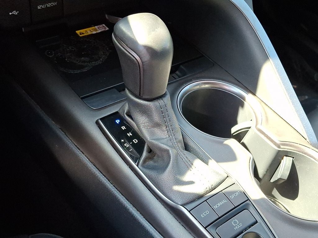 2022 Toyota Camry XSE AWD