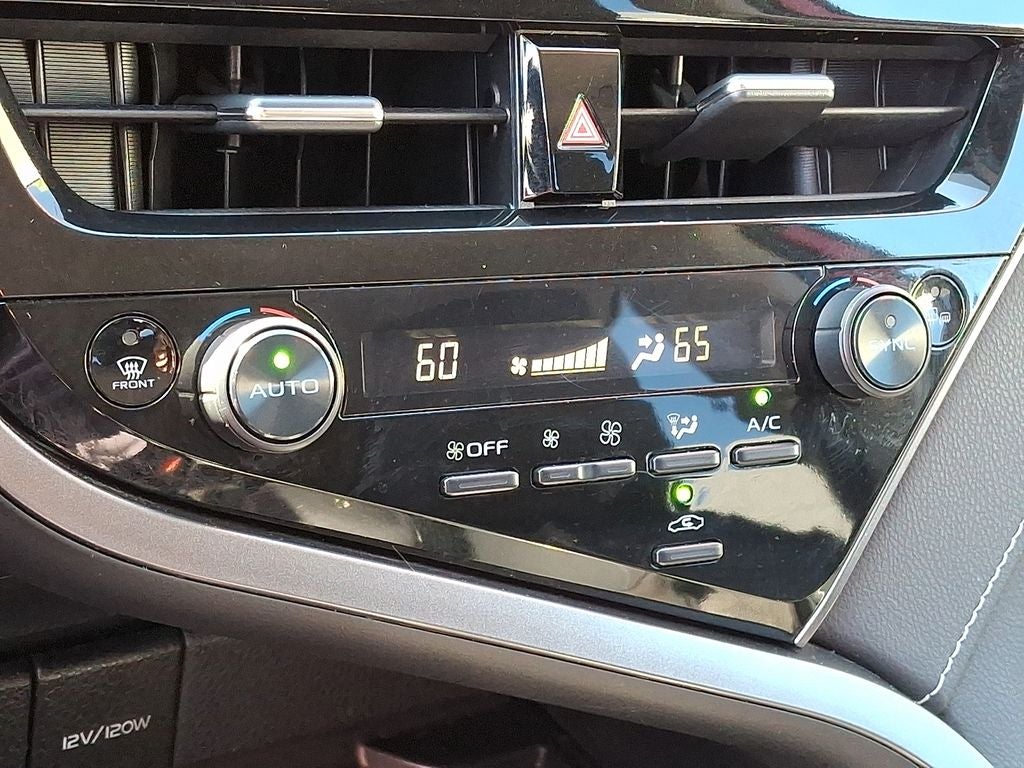 2022 Toyota Camry XSE AWD