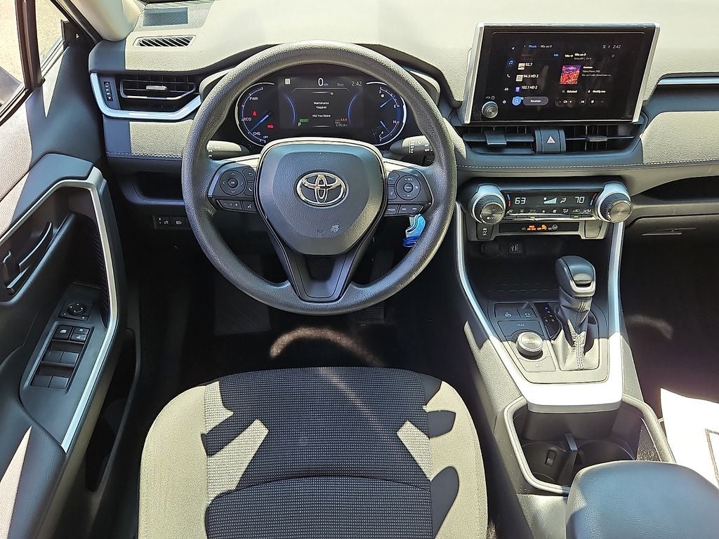 2023 Toyota RAV4 Hybrid LE