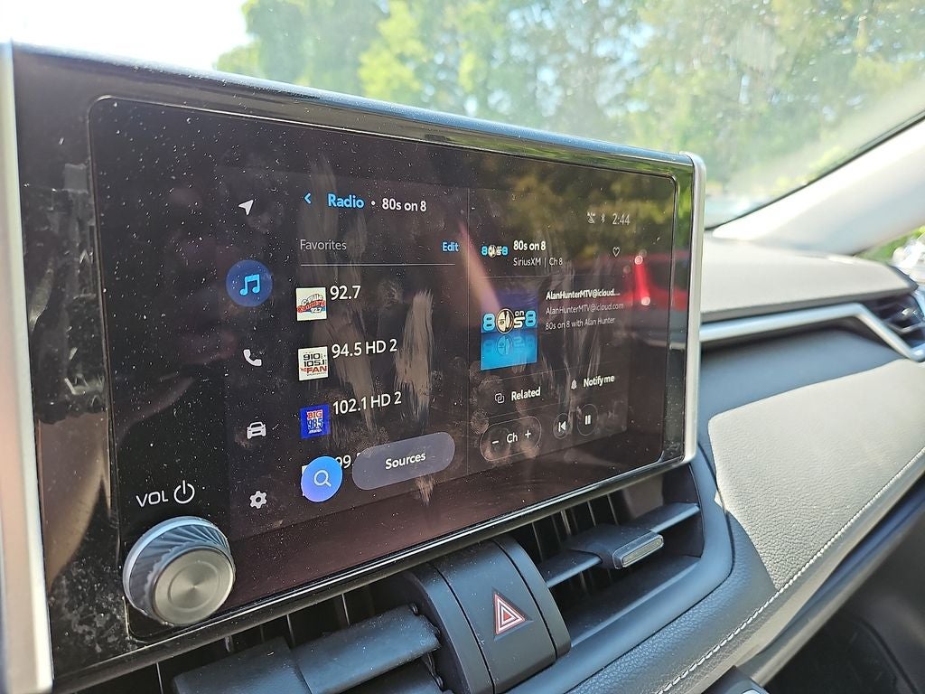 2023 Toyota RAV4 Hybrid LE