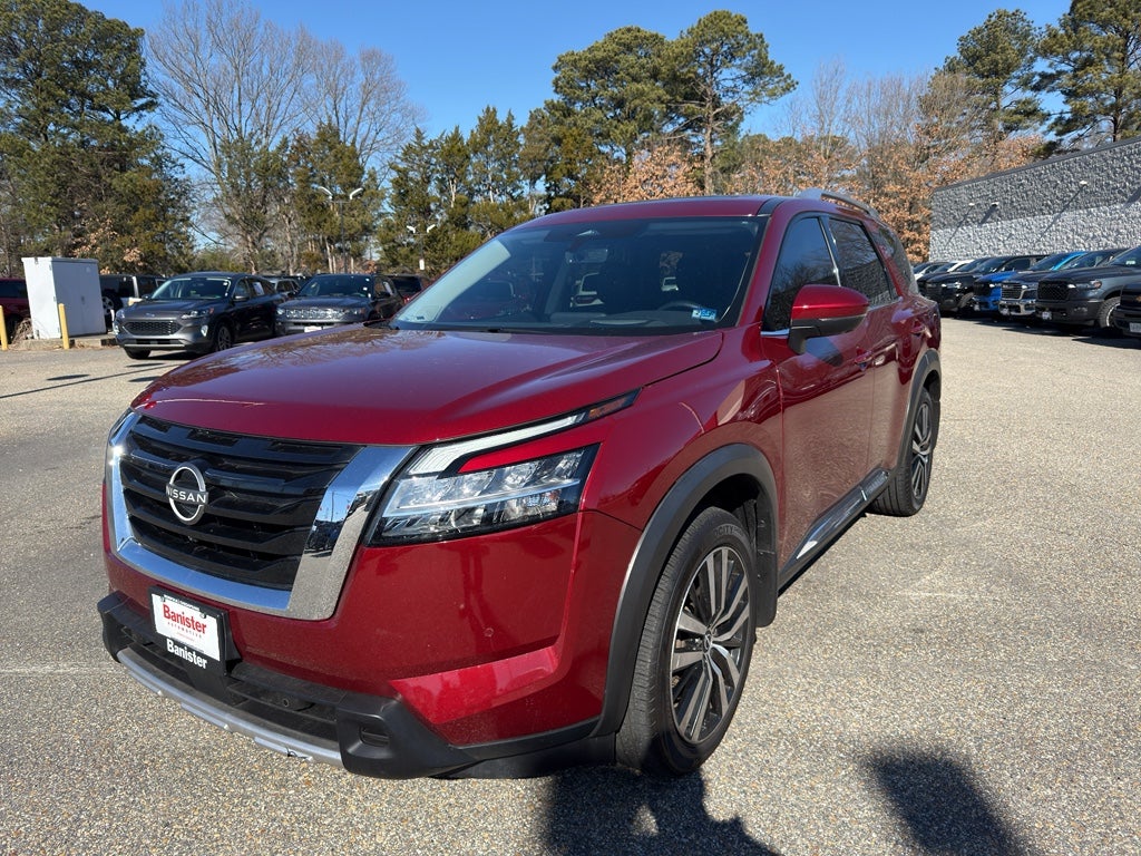 2023 Nissan Pathfinder Platinum 4WD